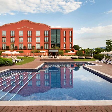 Dolce By Wyndham Barcelona Resort Sant Esteve Sesrovires Εξωτερικό φωτογραφία