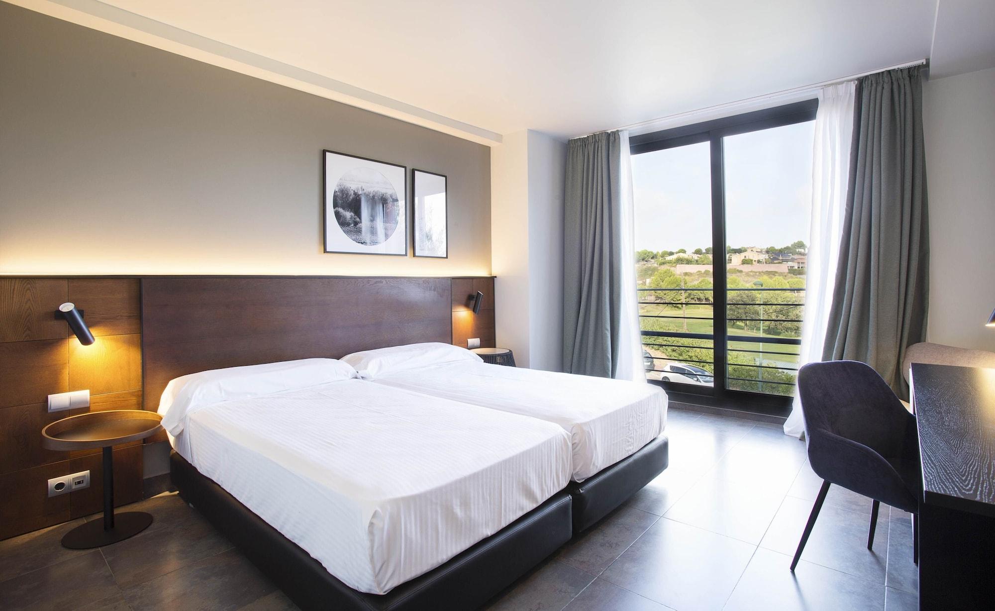 Dolce By Wyndham Barcelona Resort Sant Esteve Sesrovires Εξωτερικό φωτογραφία